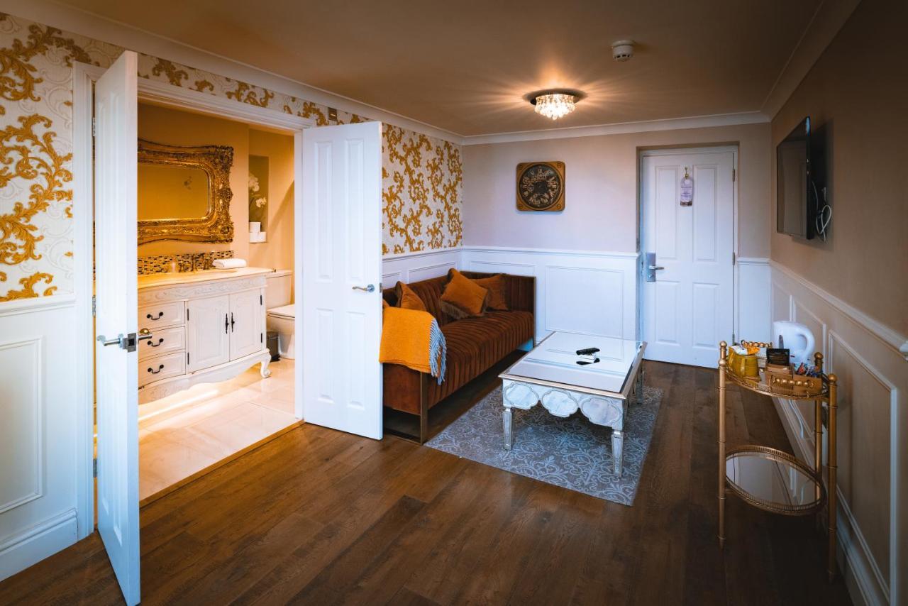 The Little At 3* Грасмир